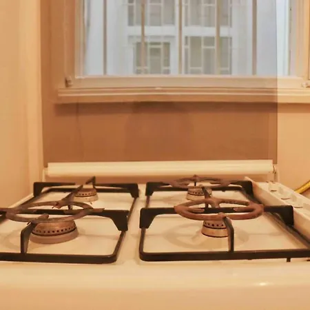 Cosy Flat In Heart Of Istanbul 이스탄불